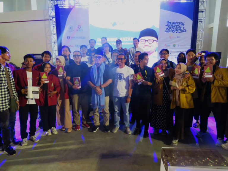 Dahnil Anzar Bicara Kediktatoran Data DI Acara Harbukfest