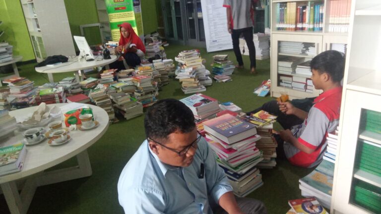 Awal Tahun 2025, Perpustakaan Untirta Lakukan ‘Stock Opname’